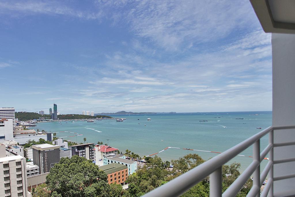 View Talay 6 Apartment Pattaya Exterior foto